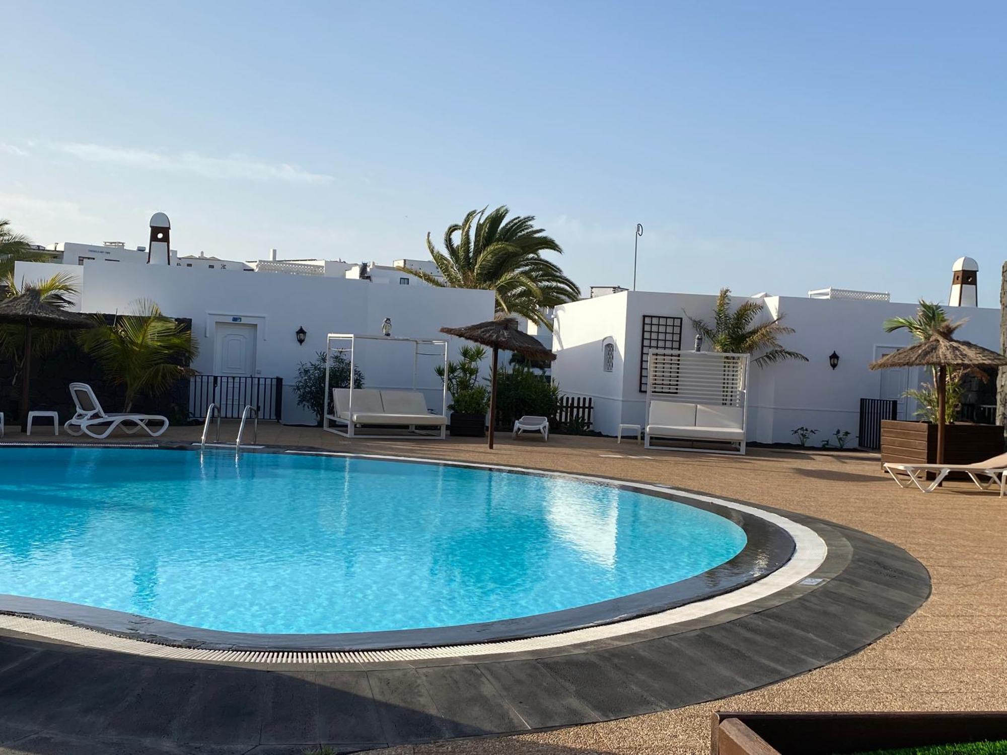Apartamentos Livvo Coloradamar Playa Blanca  Exterior foto