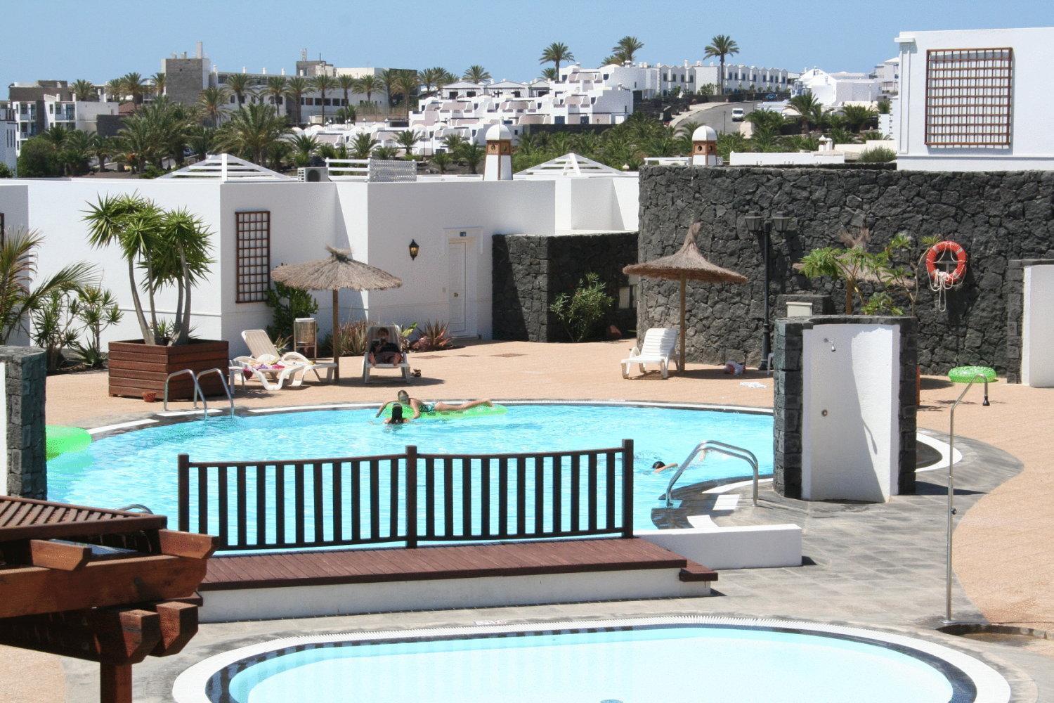 Apartamentos Livvo Coloradamar Playa Blanca  Exterior foto